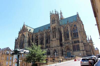 Metz: Dom